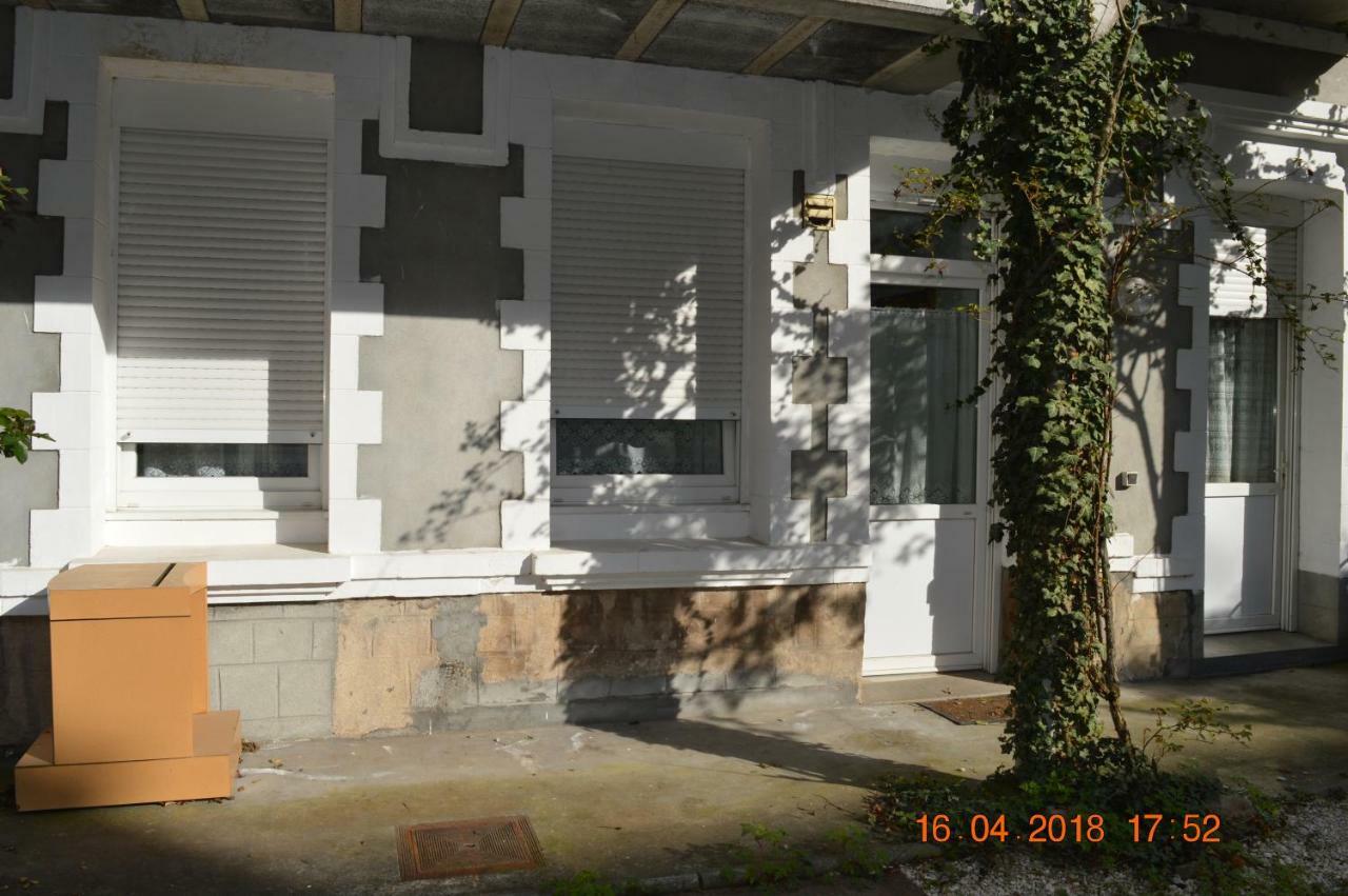 Aux Thermes Saint-Amand-les-Eaux Luaran gambar